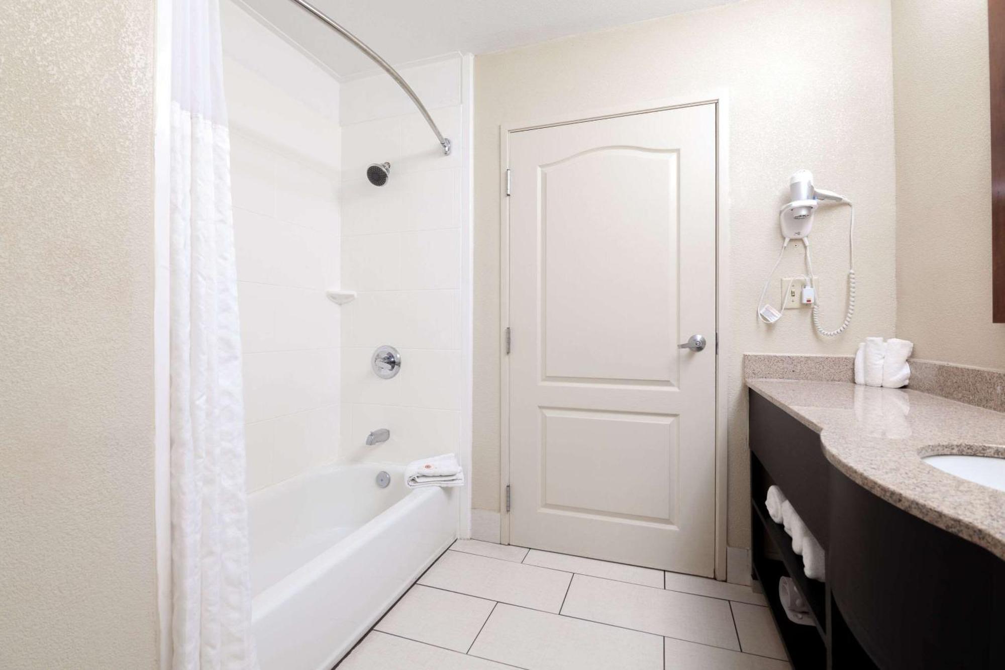 Comfort Morrow- Atlanta South Hotel Morrow