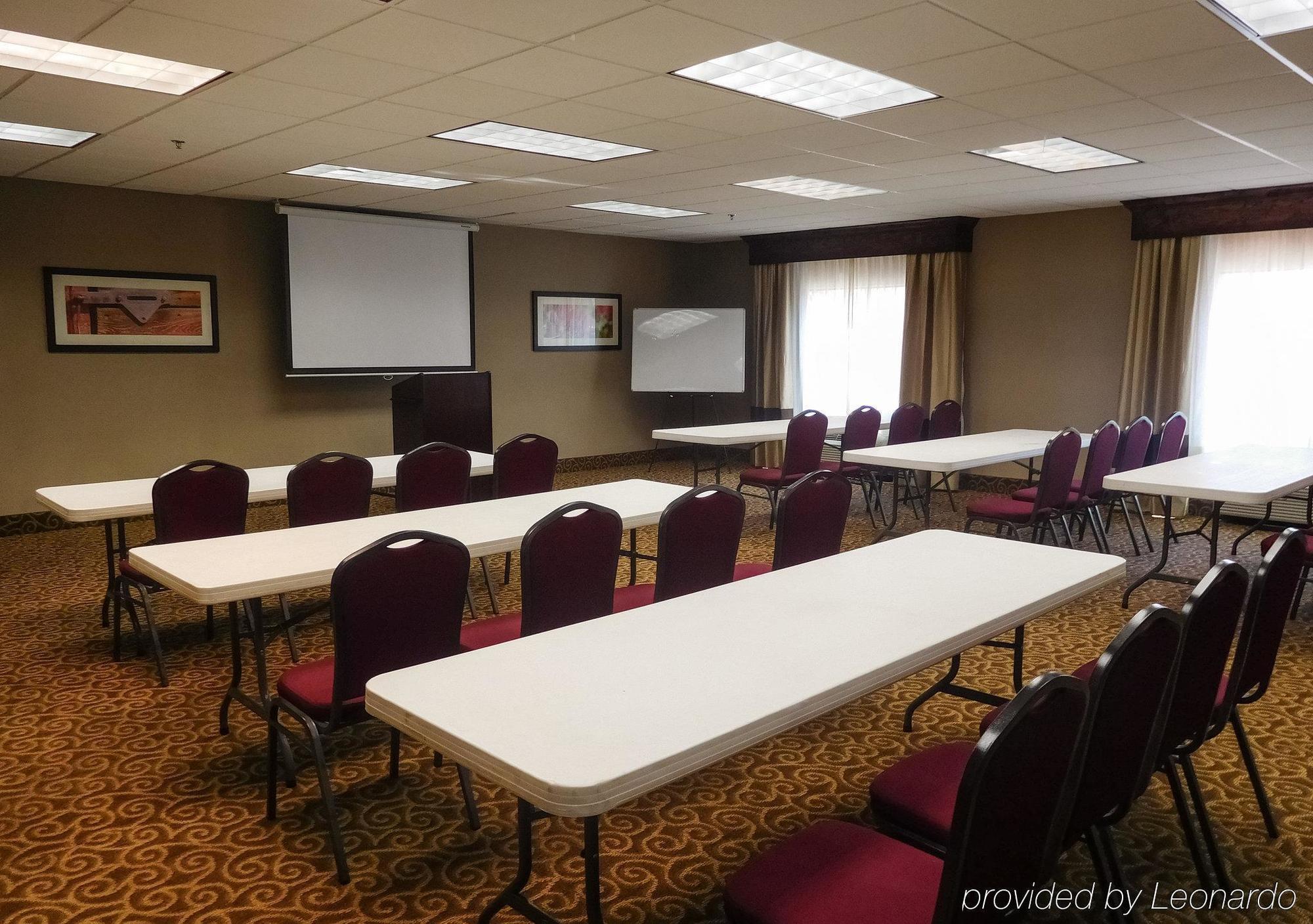 Hotel Comfort Morrow- Atlanta South 3*